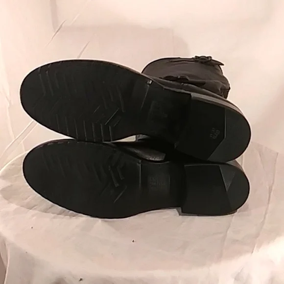 🔥 Like New Frye Back Leather Boots. - Picture 8 of 12